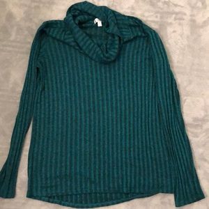Cowl neck ribbed sweater